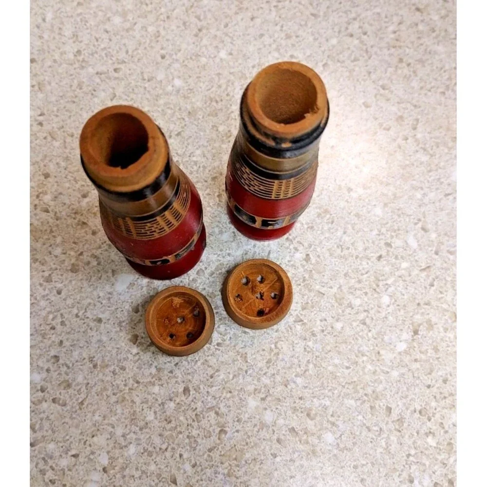 Florida Wood Vintage Salt and Pepper Shakers Hand Painted MCM Souvenir Mexico 3